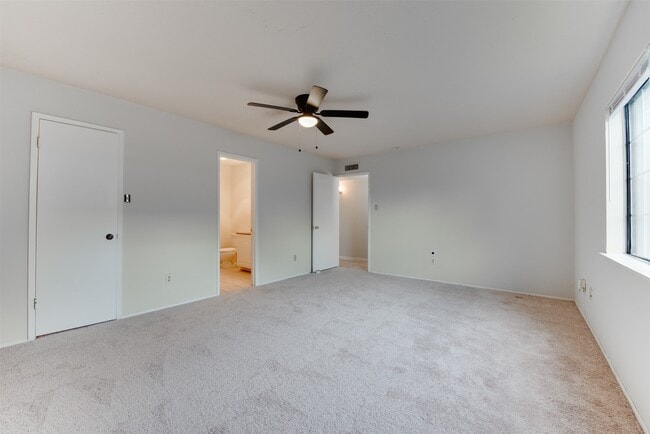 15702 Mendocino Dr in Houston, TX - Building Photo - Building Photo