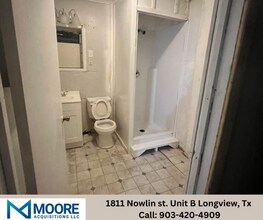 1811 Nowlin St-Unit -B in Longview, TX - Building Photo - Building Photo