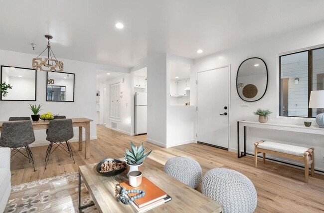 55 Stenner St in San Luis Obispo, CA - Building Photo - Building Photo