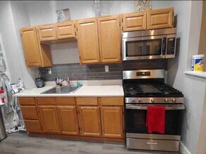 511 MacDade Blvd in Collingdale, PA - Building Photo - Building Photo