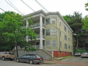 72 Grant St in Portland, ME - Building Photo - Building Photo