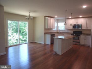 10302 Bluebird Ct in Spotsylvania, VA - Building Photo - Building Photo