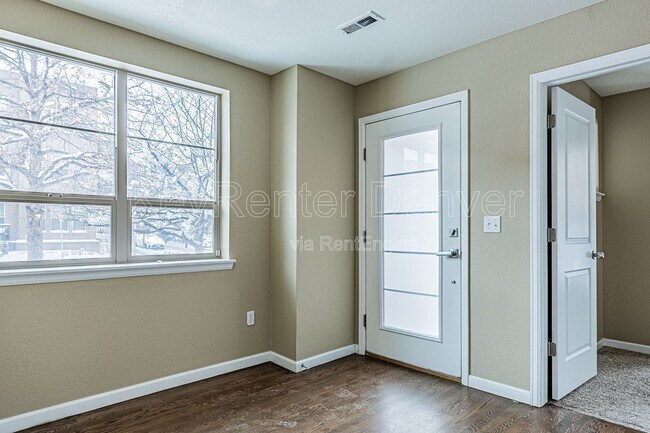 492 S Saulsbury St in Lakewood, CO - Building Photo - Building Photo