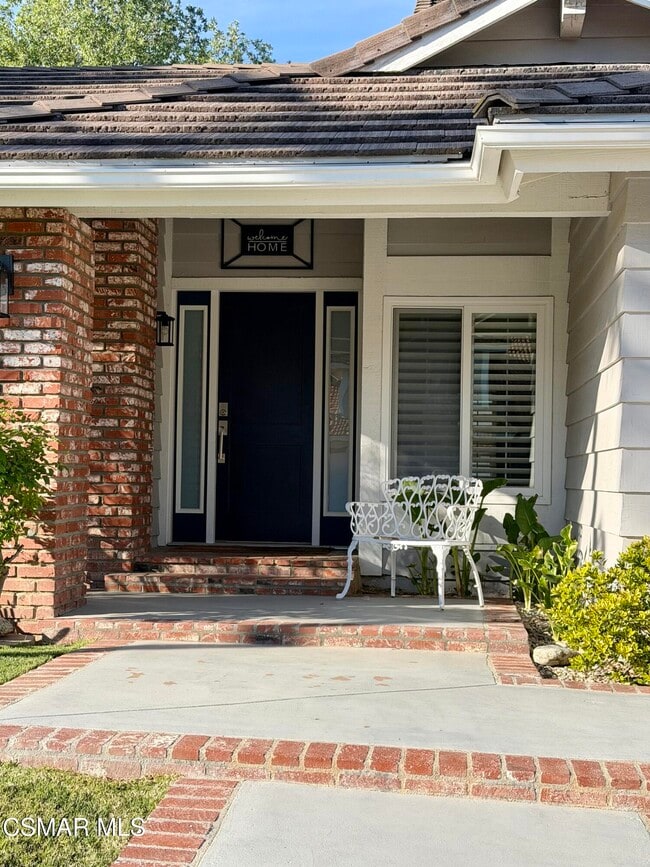 13389 Vista Levana Dr in Moorpark, CA - Building Photo - Building Photo