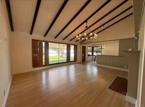 3021 W Clark Ave in Burbank, CA - Building Photo - Building Photo