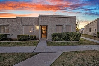 5045 N 81st St in Scottsdale, AZ - Building Photo - Building Photo