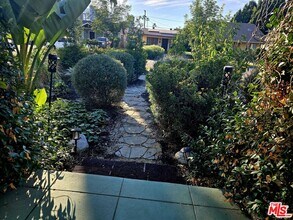 4166 S Harvard Blvd in Los Angeles, CA - Building Photo - Building Photo