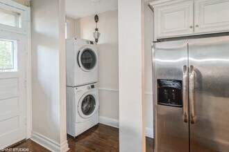 46 Washington Blvd-Unit -3 in Oak Park, IL - Building Photo - Building Photo