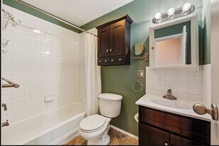 1516 South St, Unit Graduate Hospital (South Street) in Philadelphia, PA - Building Photo