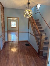 821 Charles Ave in Morgantown, WV - Building Photo - Building Photo