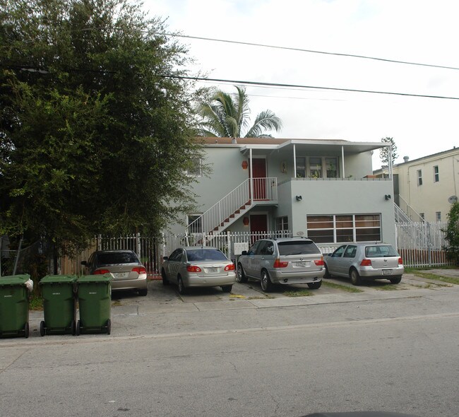 515 NE 63rd St in Miami, FL - Building Photo - Building Photo