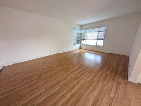 3408 Mentone Ave in Los Angeles, CA - Building Photo - Building Photo