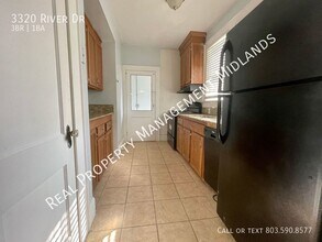 3320 River Dr in Columbia, SC - Building Photo - Building Photo