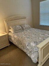 8085 Celeste Dr in Naples, FL - Building Photo - Building Photo