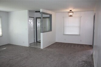 3585 Timothy Way in Riverside, CA - Building Photo - Building Photo