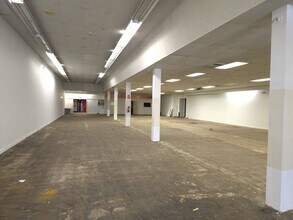 65 E Bridge St in Spring City, PA - Foto de edificio - Building Photo