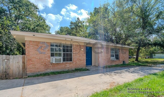 7515 Carl Rd Ext in Spring, TX - Building Photo - Building Photo