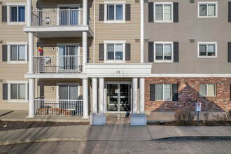 69 Country Village NE in Calgary, AB - Building Photo - Building Photo