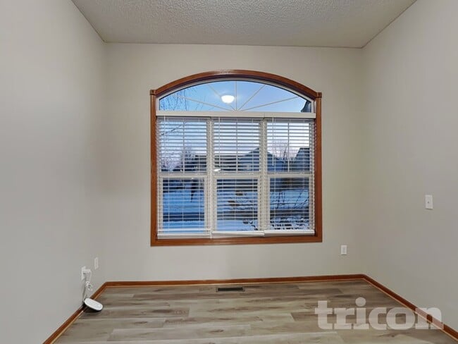 2248 Longhorn Ln in Buffalo, MN - Building Photo - Building Photo