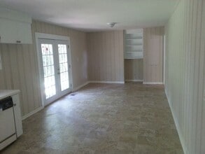 5428 Wayneland Dr in Jackson, MS - Building Photo - Building Photo