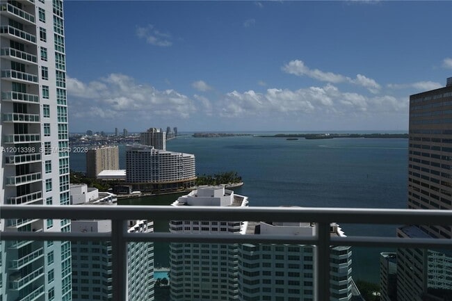 property at 951 Brickell Ave