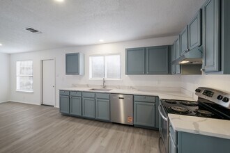 3506 Moss Meadow in San Antonio, TX - Building Photo - Building Photo