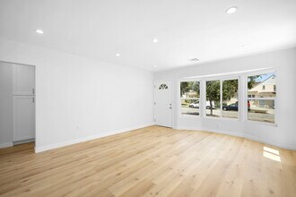 1025 Linden Ave in Glendale, CA - Building Photo - Building Photo