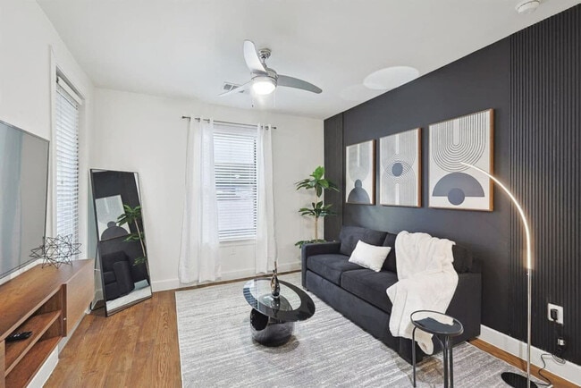 5445 Town and Country Blvd in Frisco, TX - Building Photo - Building Photo