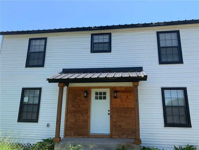 property at 2833 Lawnview St