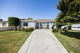 5655 Natick Ave in Van Nuys, CA - Building Photo - Building Photo