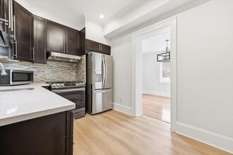 6033 Monitor Pl in West New York, NJ - Building Photo - Building Photo