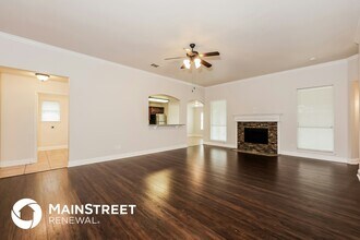 710 Lakeview Dr in Alvarado, TX - Building Photo - Building Photo