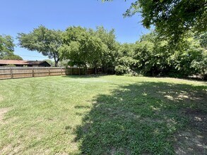 3701 Radford Rd in Fort Worth, TX - Building Photo - Building Photo