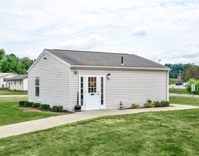 Aspen Greene in Byesville, OH - Foto de edificio - Building Photo