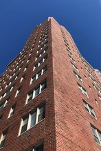 177 E 75th St in New York, NY - Building Photo - Building Photo