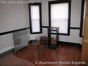 428 Broadway in Somerville, MA - Foto de edificio - Building Photo