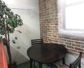 2929 W McLean Ave in Chicago, IL - Building Photo - Building Photo