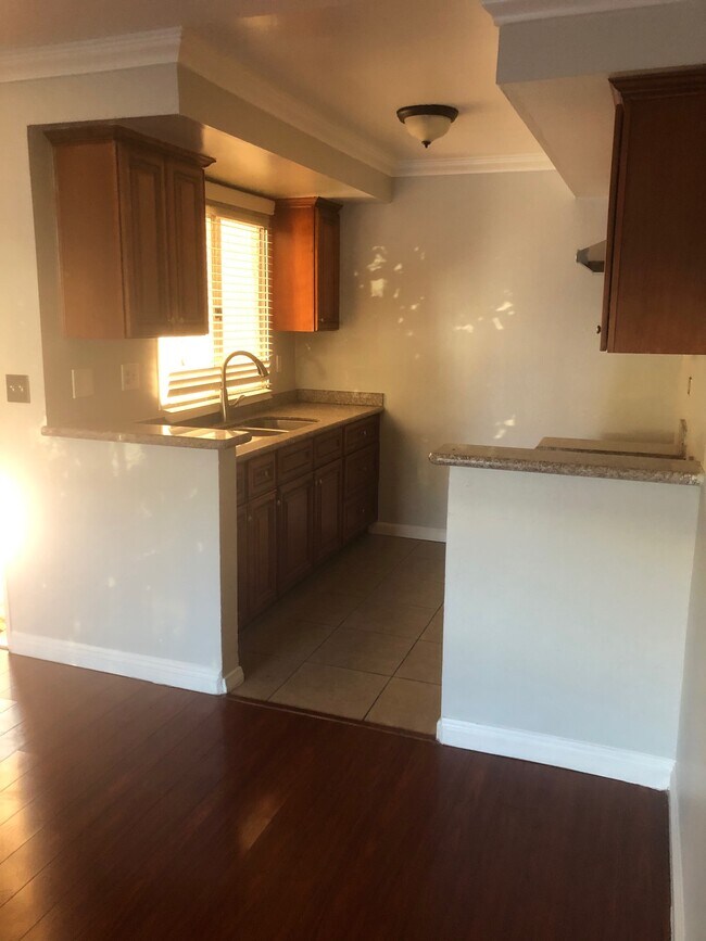 10059 Pinewood Ave Rentals in Tujunga, CA