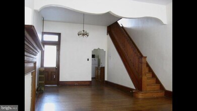 2038 E Dauphin St in Philadelphia, PA - Building Photo - Building Photo