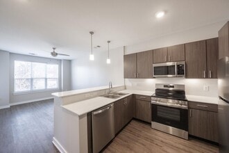 CUE at Aksarben Village in Omaha, NE - Building Photo - Building Photo