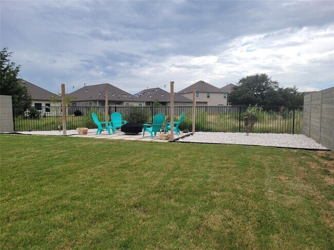 432 Wolf Springs Rd in Georgetown, TX - Building Photo - Building Photo