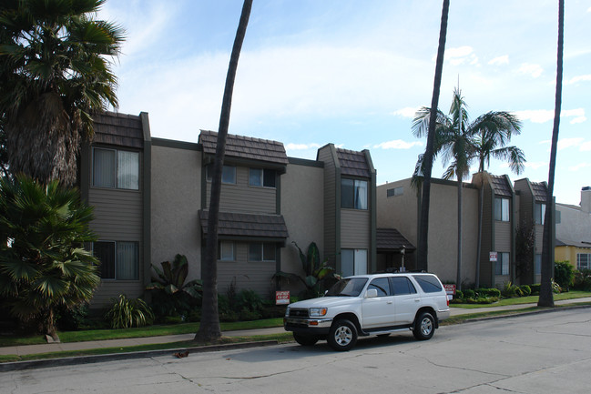 234 6th St in Seal Beach, CA - Building Photo - Building Photo