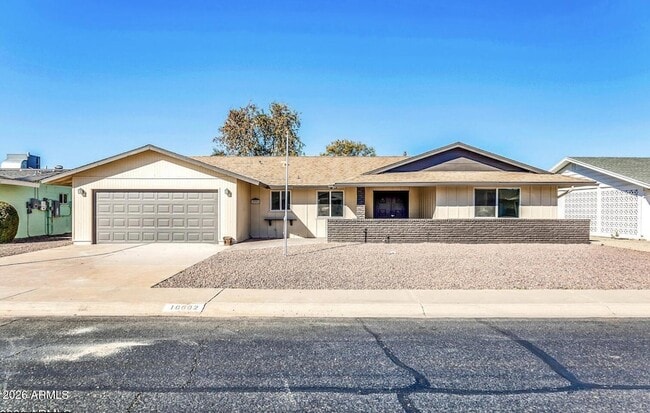 10602 W Cumberland Dr in Sun City, AZ - Building Photo - Building Photo