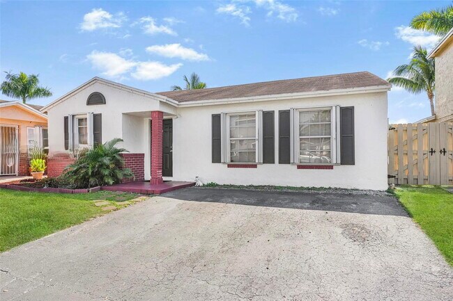 property at 8520 NW 193rd Ln