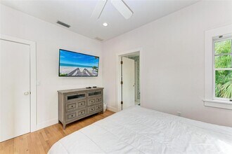 7520 Manasota Key Rd in Englewood, FL - Building Photo - Building Photo