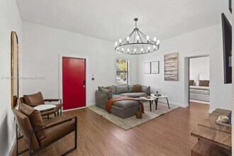 601 SW 1st St in Hallandale Beach, FL - Building Photo - Building Photo