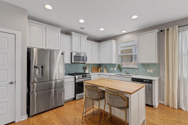 property at 5317 Daimler Dr