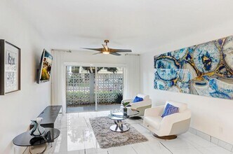 4607 W Fig St in Tampa, FL - Building Photo - Building Photo