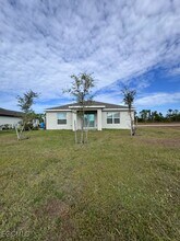 636 Wilmington Pkwy in Cape Coral, FL - Building Photo - Building Photo