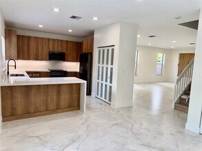 15254 SW 109th St in Miami, FL - Building Photo - Building Photo